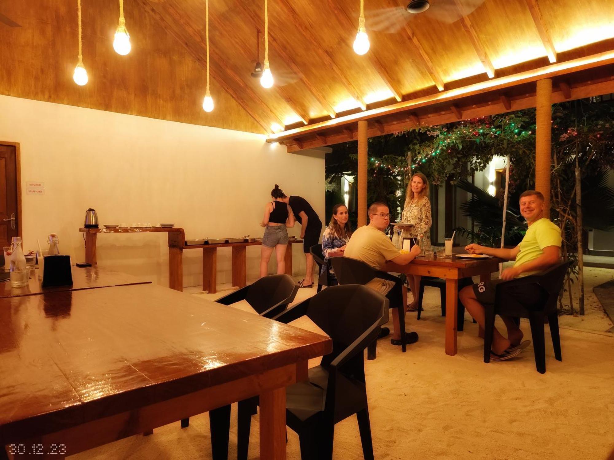 Sunny Breeze View Hotel Hangnaameedhoo Exterior photo