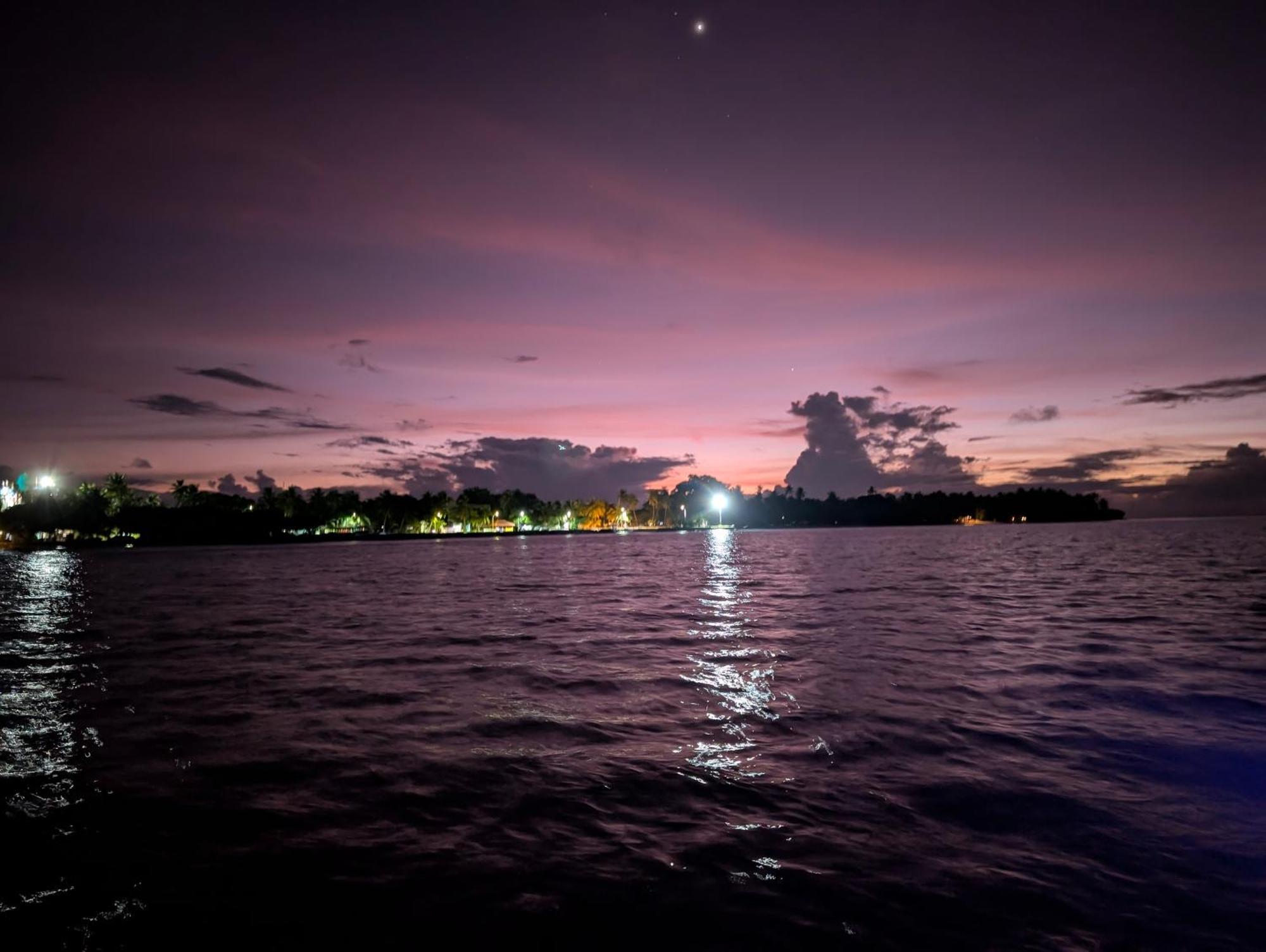 Sunny Breeze View Hotel Hangnaameedhoo Exterior photo